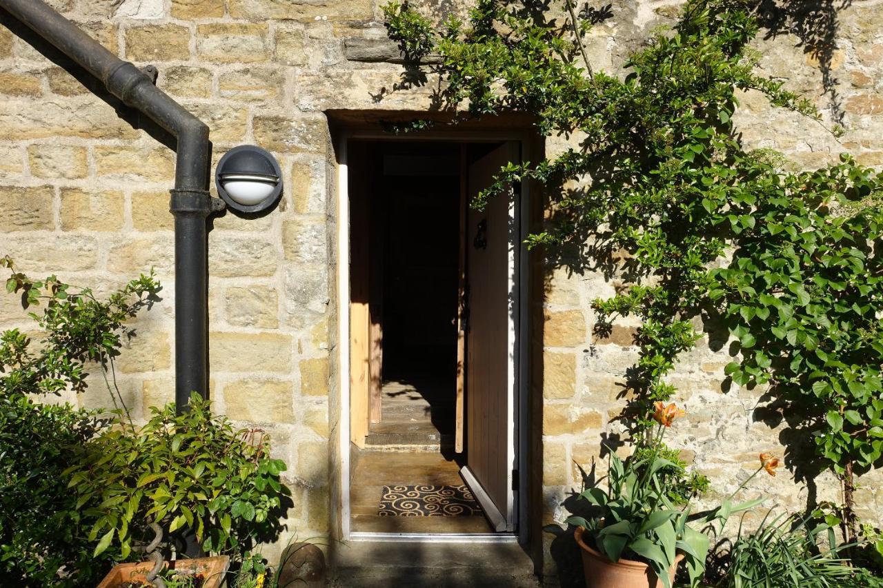 Shed End, In 18Th Century Lothersdale Mill Bd20 8En Buitenkant foto